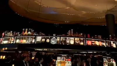 600백억 들여 최근 오픈한 라스베가스 베네시안 호텔 한국식당 꽃