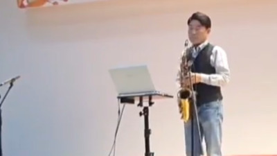 이 남자가 사는 법  신 중년 김성겸 섹소폰 연주를 취미로 사는 데 역시